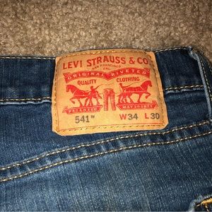 Men’s Levi Strauss & Co. Blue Jeans  541 W34 L30